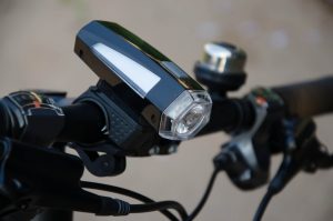 fahrradlampe lenker halterung